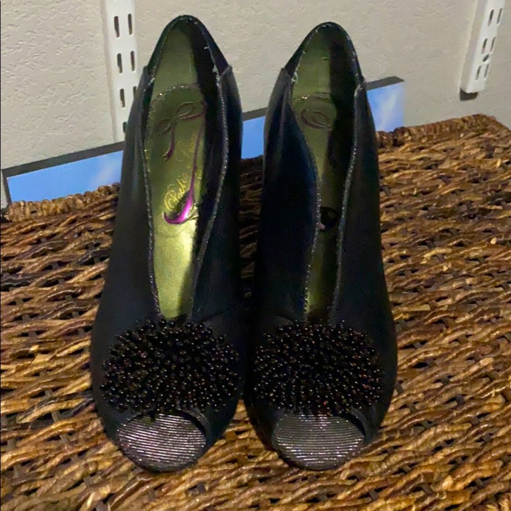 Poetic license black peep heels